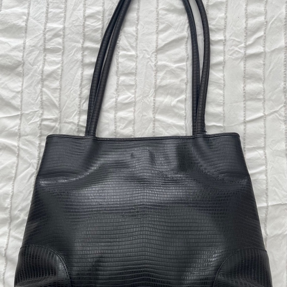 Bottega Veneta Vintage Black Lizard-Embossed Leather Tote - Picture 1 of 10